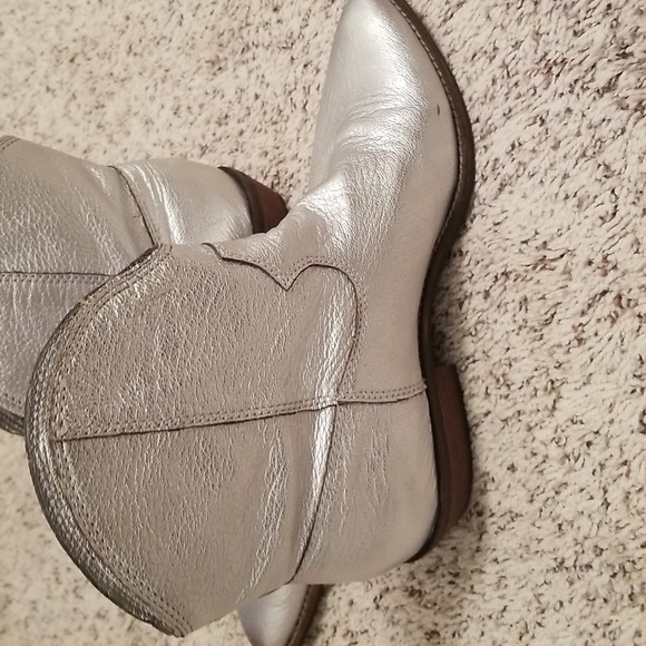 Nicole boots ,size 8 - Picture 3 of 6